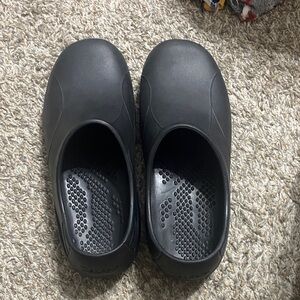 Women's Black Slip-On Comfort Slippers